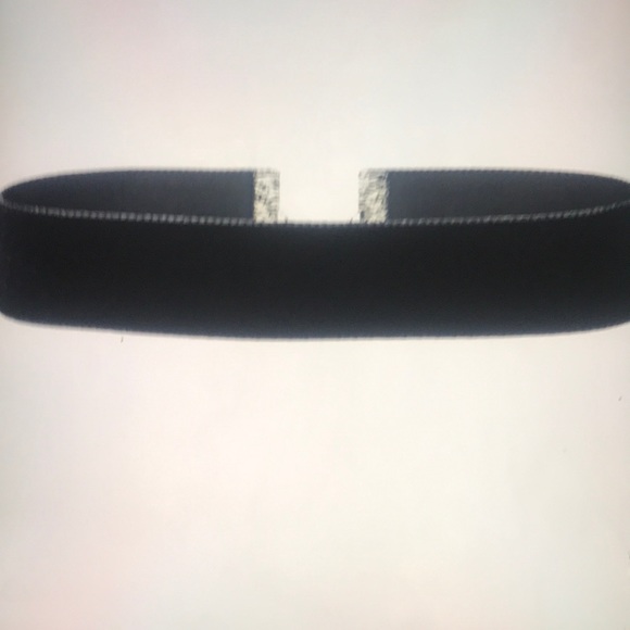 Jewelry - Velvet Ribbon Choker Necklace Jewelry - Velvet Ribbon Choker Necklace